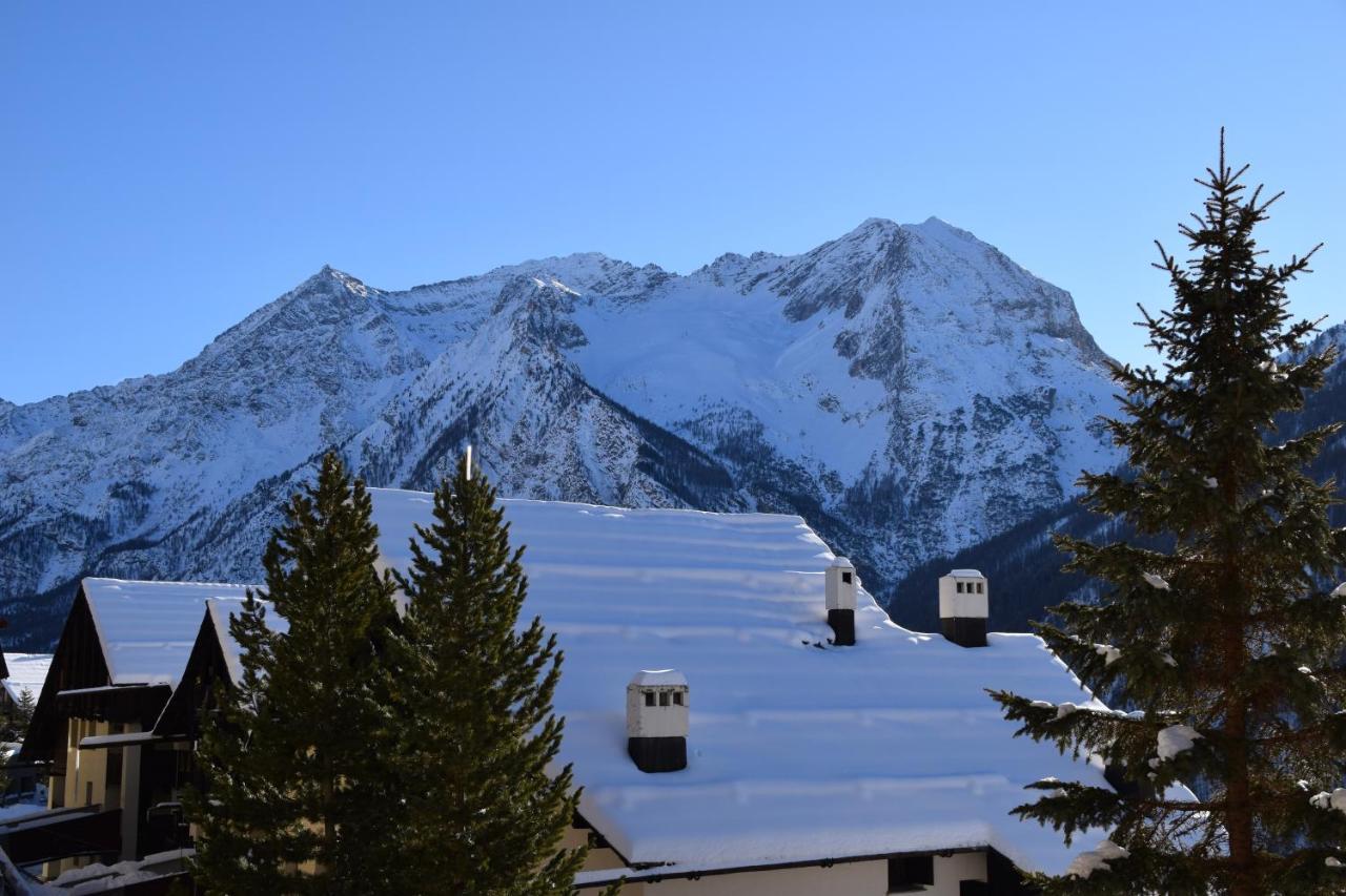 Grange Hike & Ski Sestriere Apartments Luaran gambar