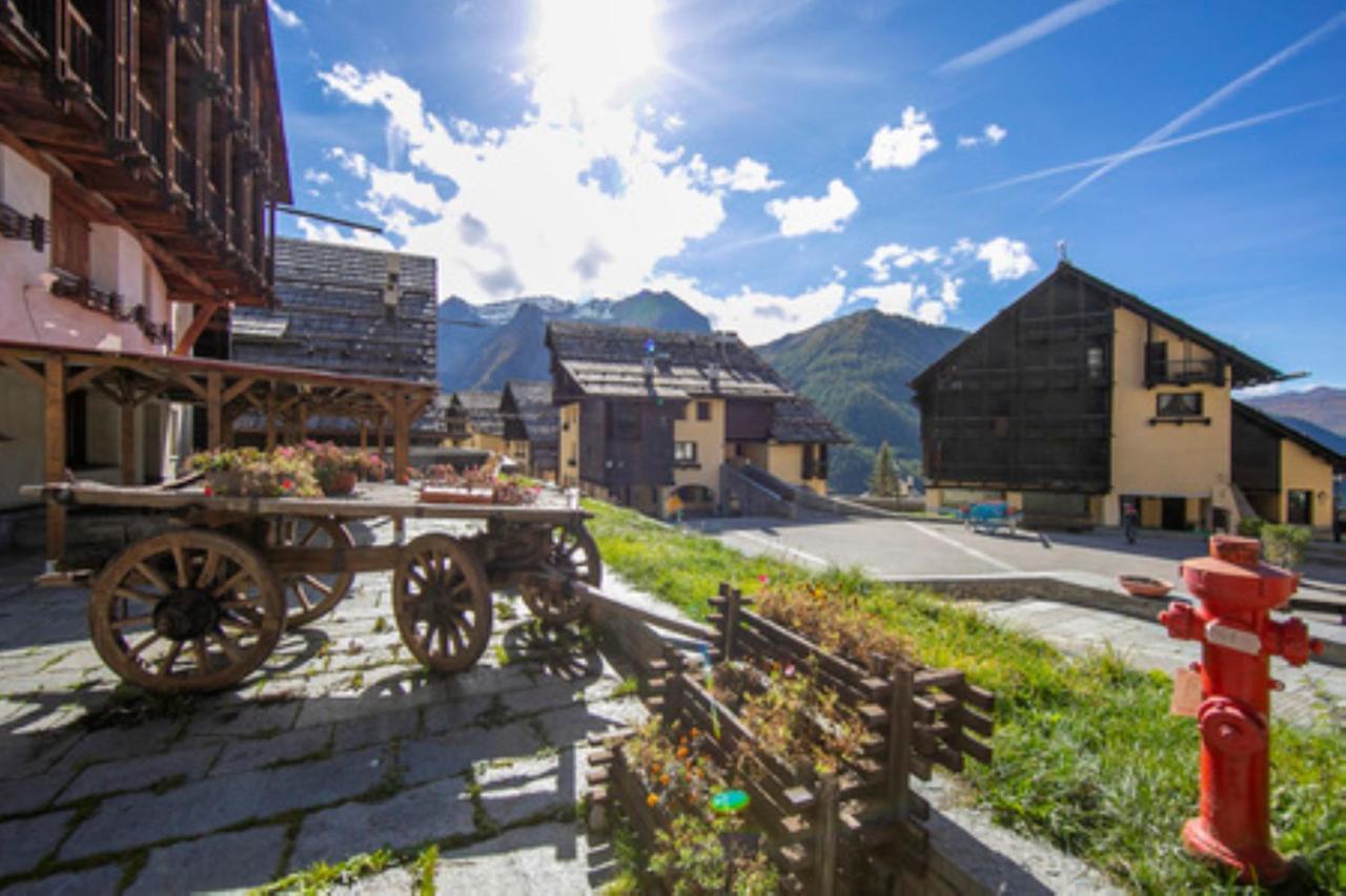 Grange Hike & Ski Sestriere Apartments Luaran gambar
