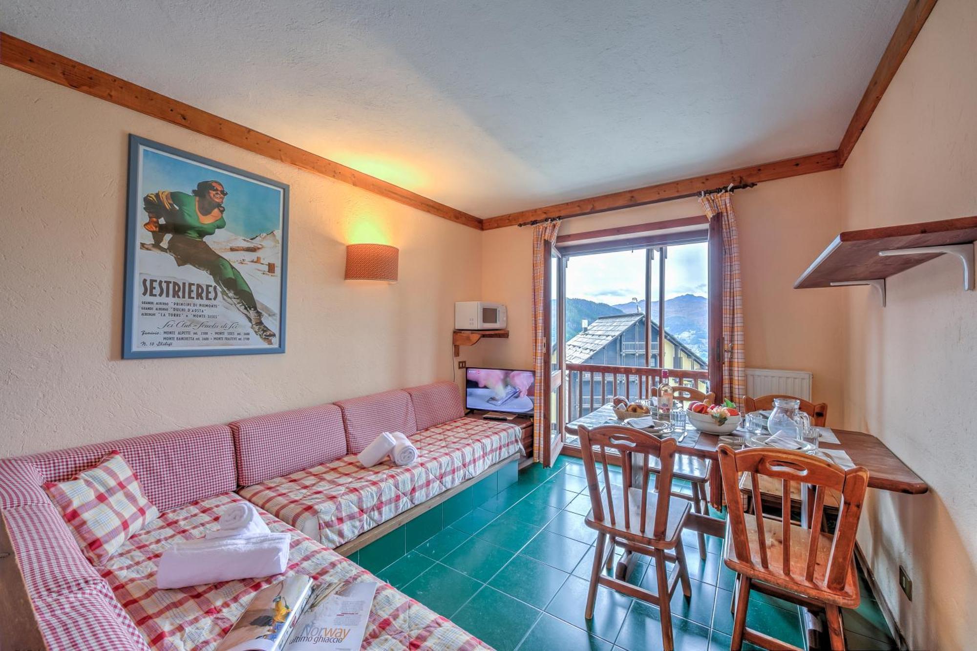 Grange Hike & Ski Sestriere Apartments Bilik gambar