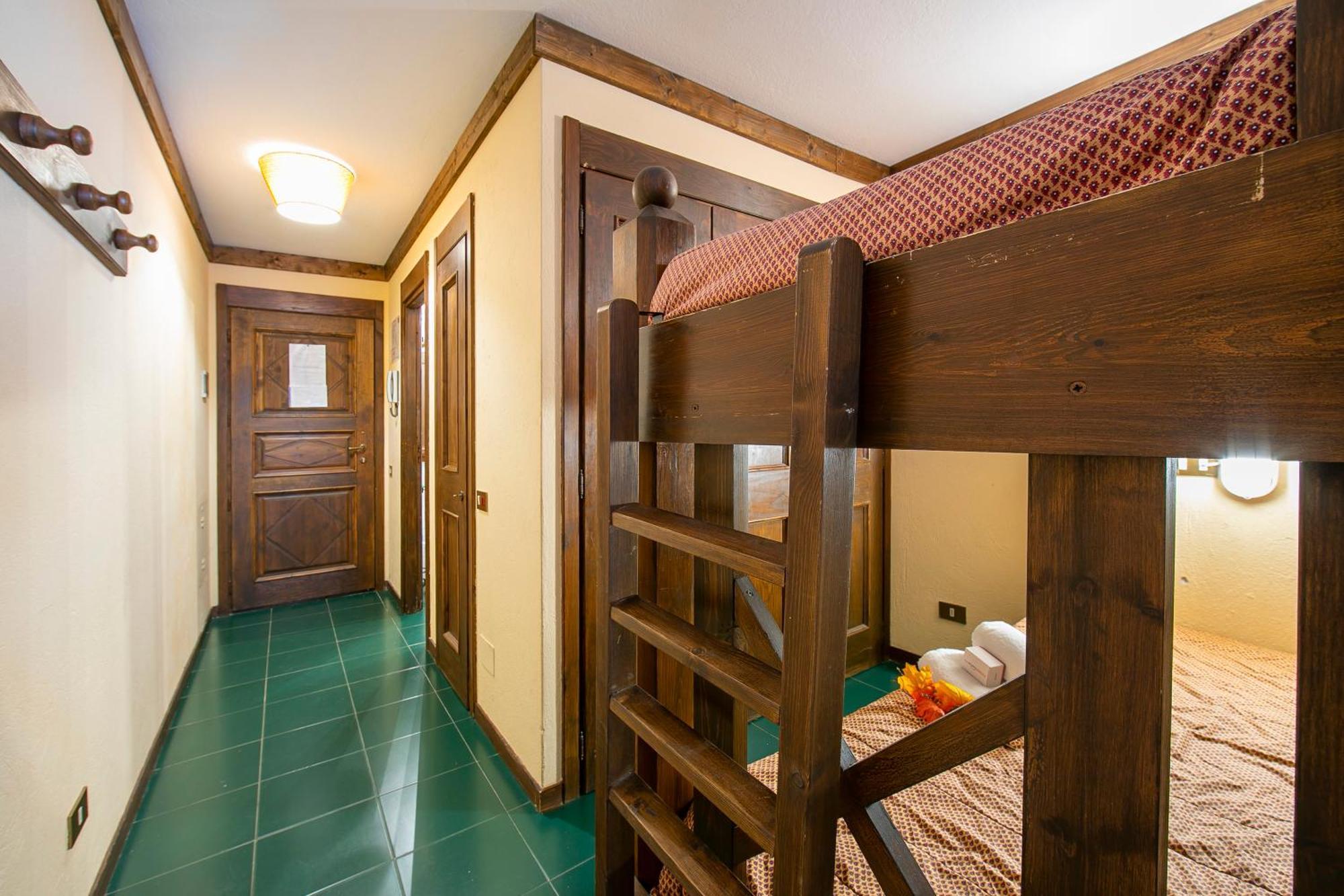 Grange Hike & Ski Sestriere Apartments Luaran gambar